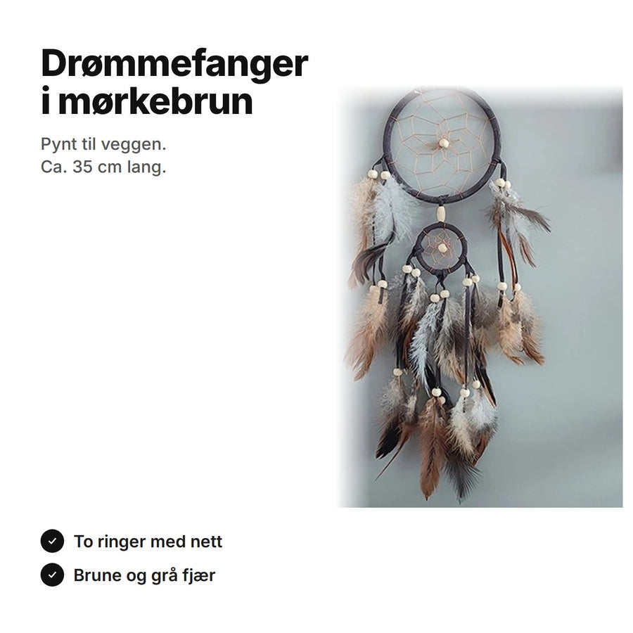 Mørkebrun drømmefanger, ca. 35 cm lang, med to ringer, lyse perler og brune og grå fjær