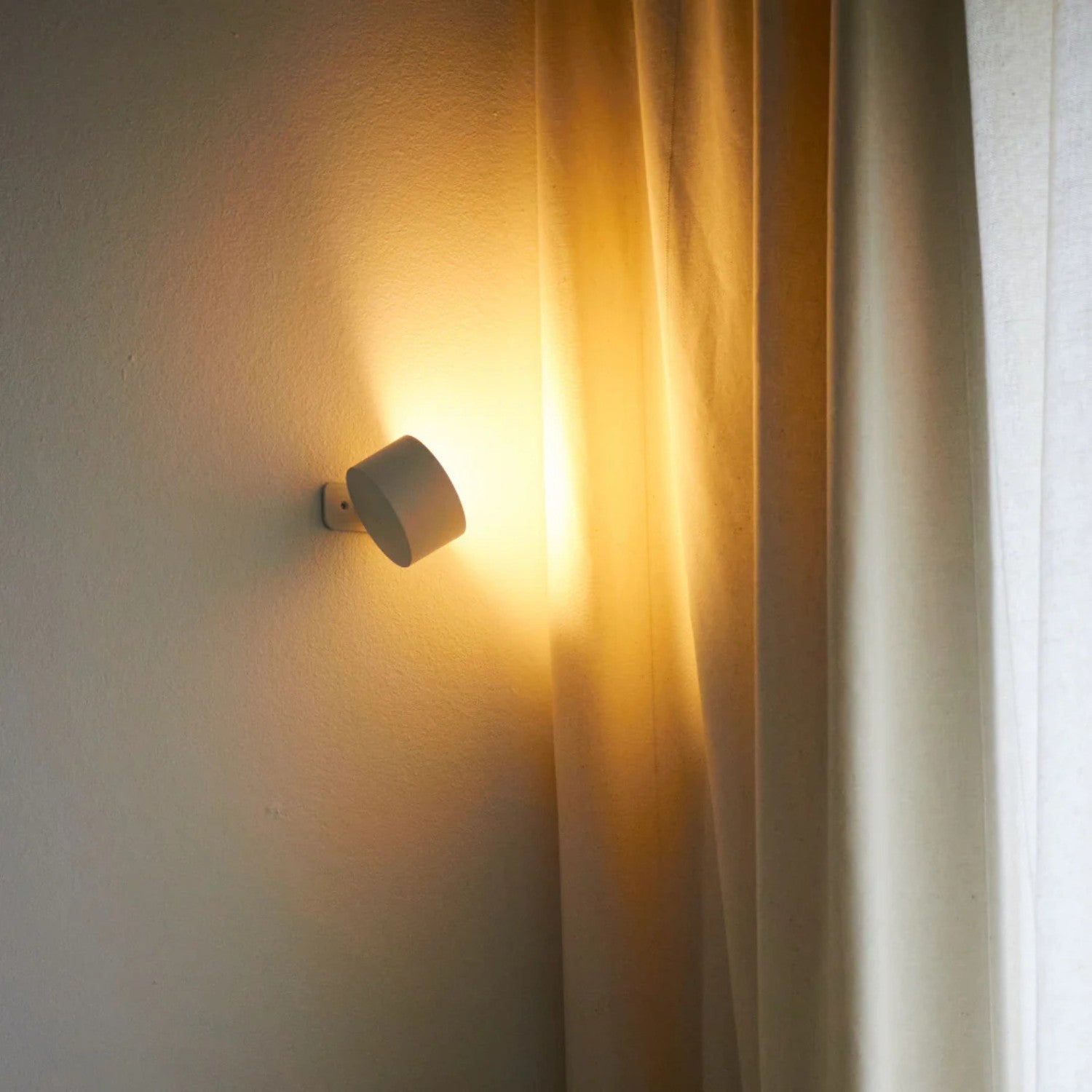 Nordist - Trådløs vegglampe