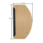 Nuppekammens mål: ca. 7,5 cm lang og 4,3 cm bred