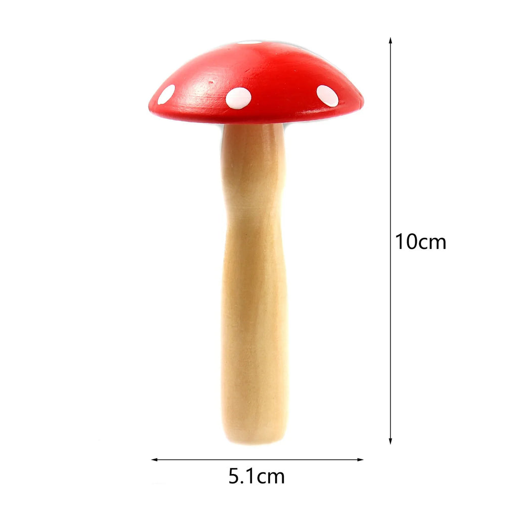 Mål på stoppesoppen: ca. 10 cm høy, hatten ca. 5,1 cm i diameter