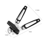 Boksåpneren med åpne håndtak: 19 cm lang, 5,3 cm ved hodet og 11,3 cm mellom endene av håndtakene