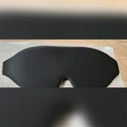 Kundens bilde: svart sovemaske sett forfra