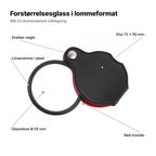 Forstørrelsesglass i lommeformat forklart: glasslinse Ø 55 mm, linseramme i plast, dreibar nagle, etui 72 × 55 mm og rød innside