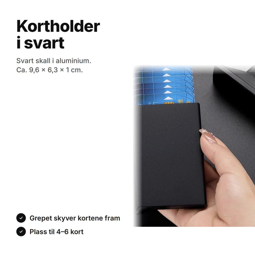Svart kortholder i aluminium, grepet skyver kortene fram, ca. 9,6 × 6,3 × 1 cm