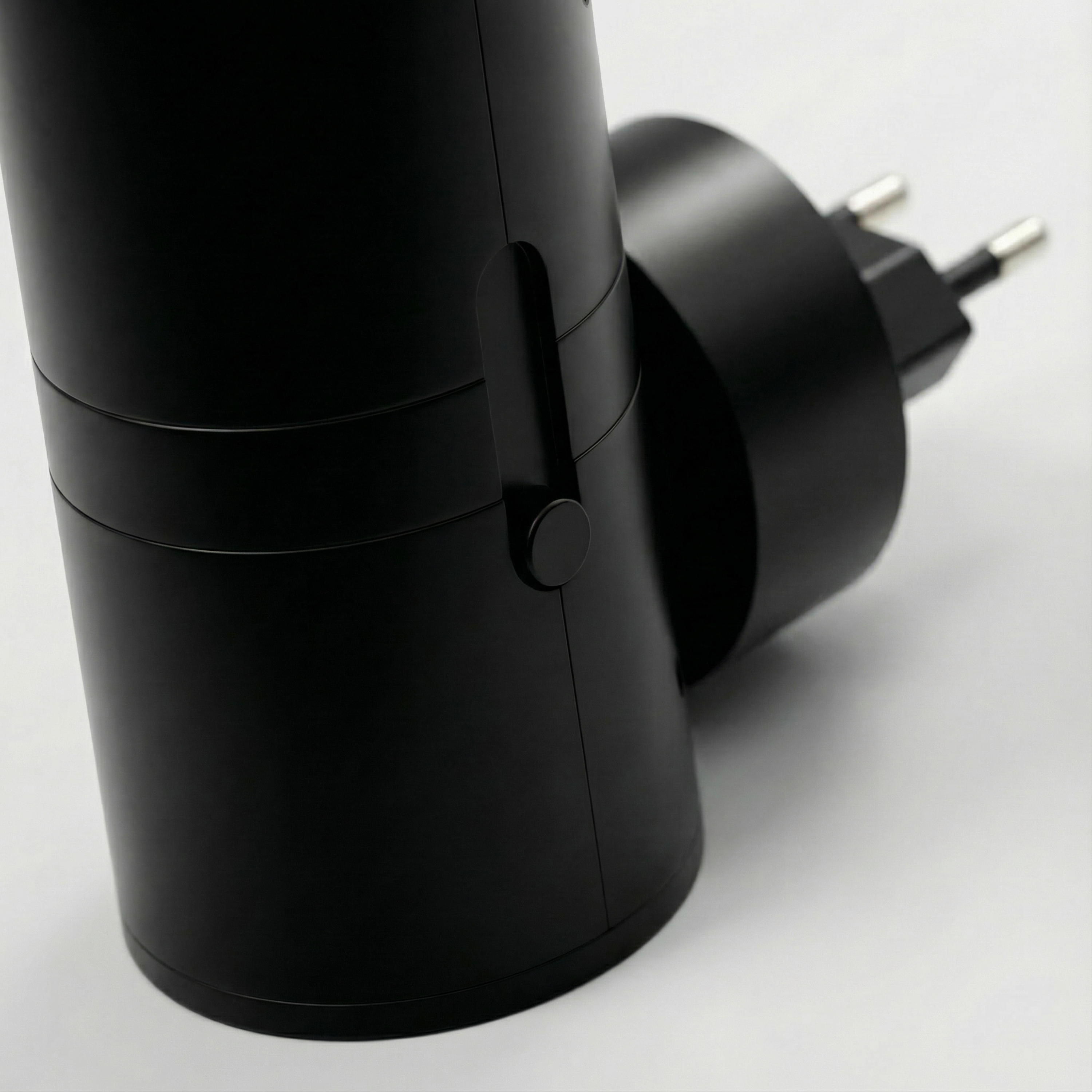 NORDIST™ Plugify — Smart Stikkontaktslampe